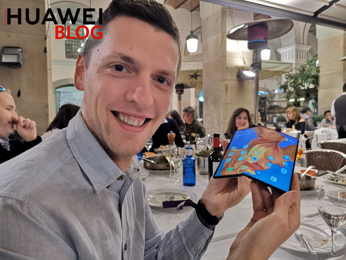Kezünkben a Huawei Mate X (fotók és videó)