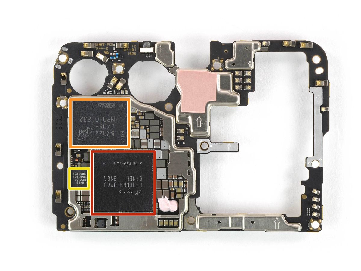 Huawei P30 Pro: darabokra szedve